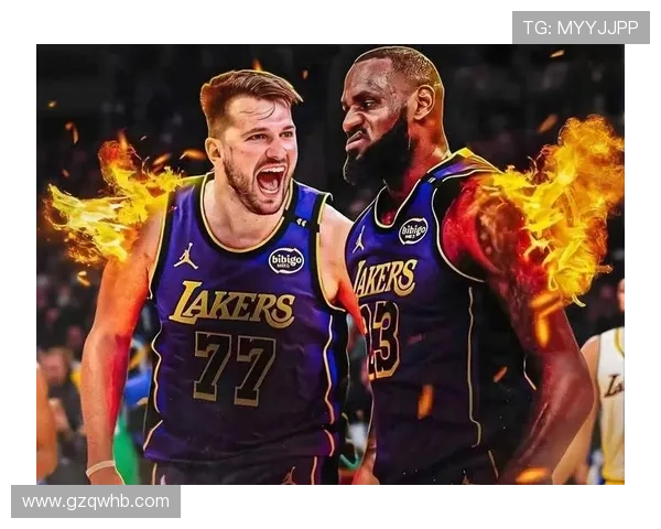 湖人三巨头合力80+24拒快船逆转