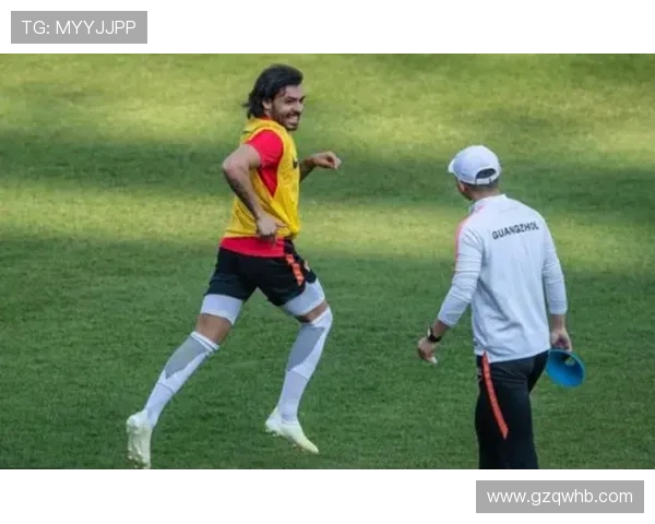 町田浩树恢复有球训练 伤愈迎接新挑战 町田浩树恢复有球训练 伤愈迎接新挑战